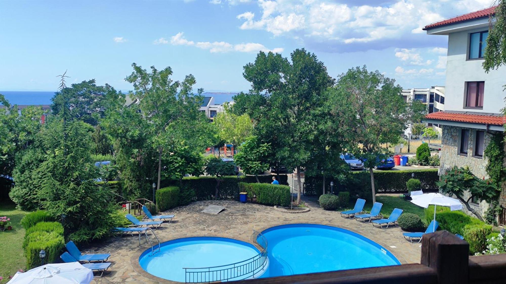 Marina Delfin Apartments - Top Location & Pet Friendly Светий Влас Екстер'єр фото