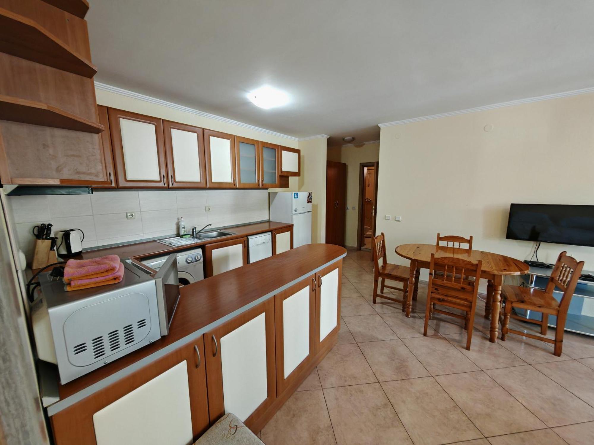 Marina Delfin Apartments - Top Location & Pet Friendly Светий Влас Екстер'єр фото