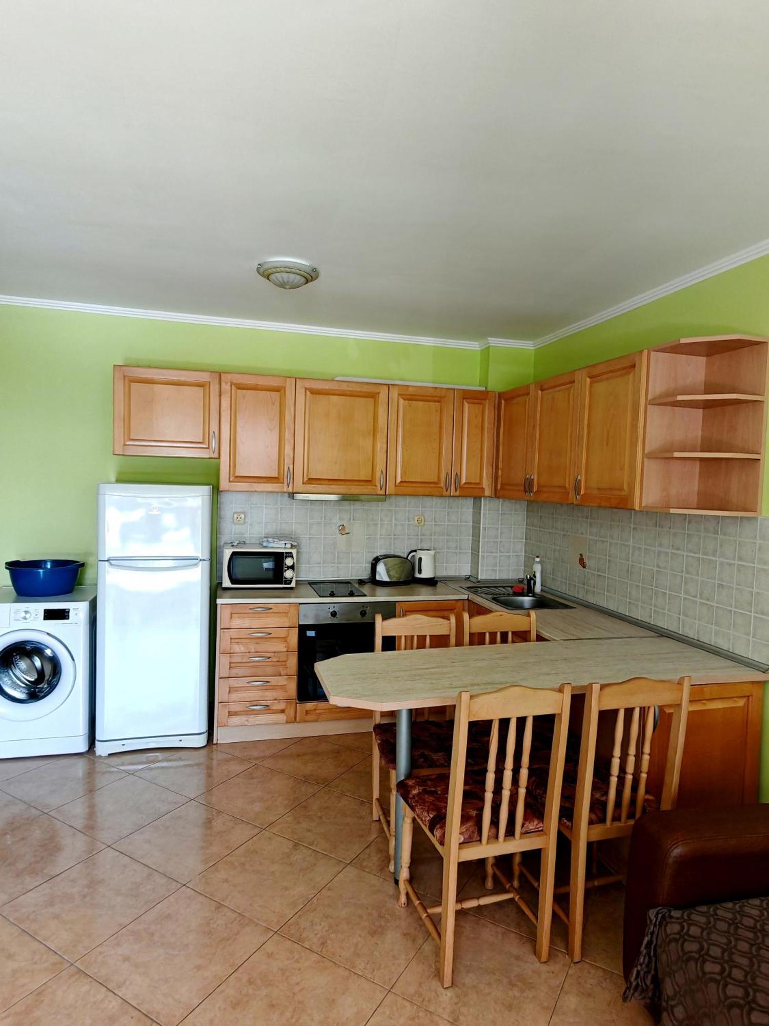 Marina Delfin Apartments - Top Location & Pet Friendly Светий Влас Екстер'єр фото